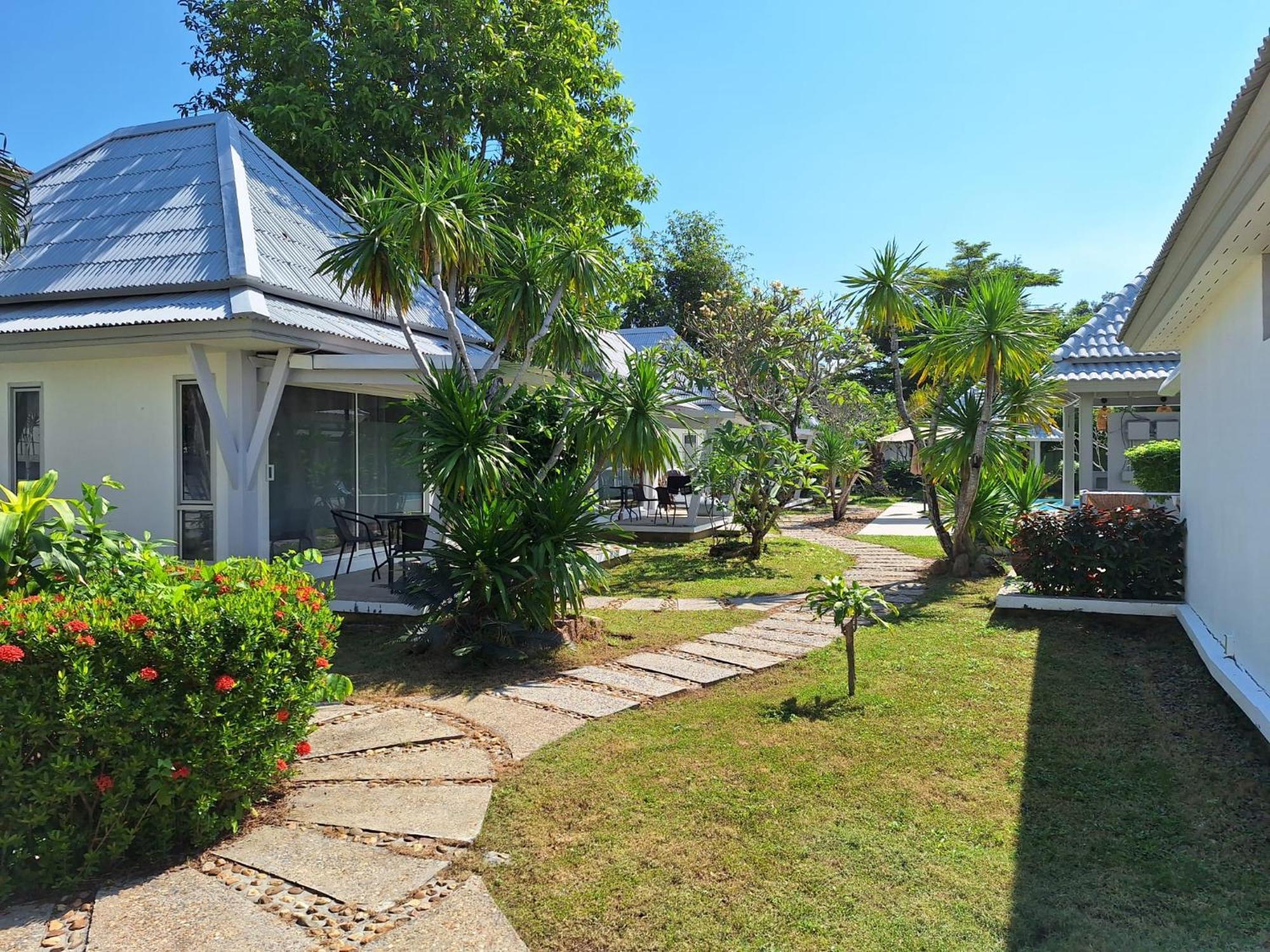 Thiptara Resort - Adults Only Mae Nam Bagian luar foto